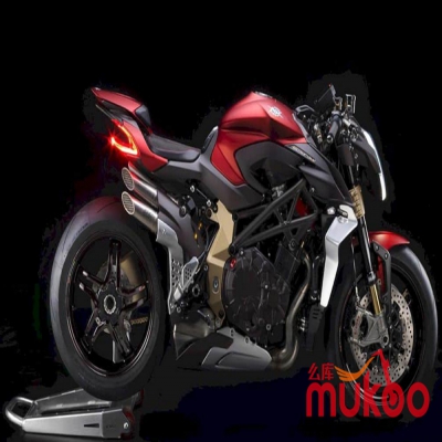 一代名駒MV Agusta Brutale 1000 Serie Oro，狂在限量！40萬元以上！